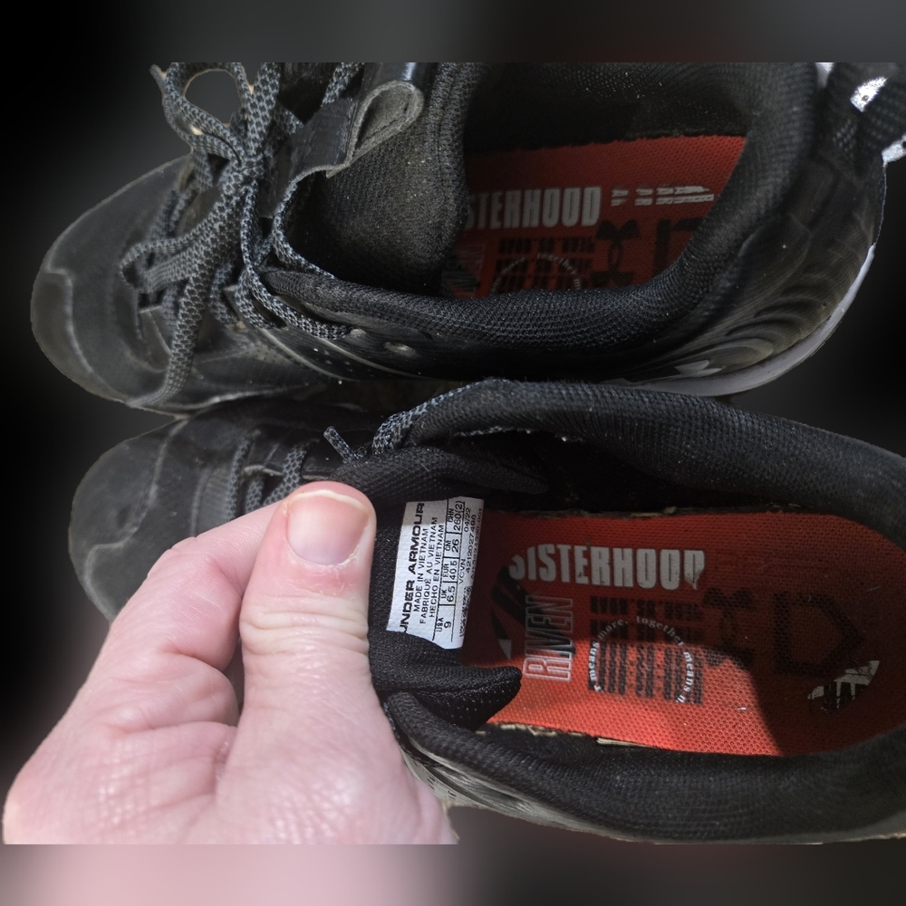 Cleats - Picture 5 of 5